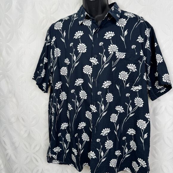 Vince Nomad Floral Short Sleeve Button-Up Coastal Navy Shirt Mens Size XXL - Picture 9 of 13
